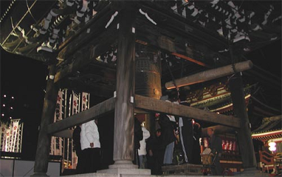 anio nuevo en japon campanadas templo jyoya no kane unajaponesaenjapon.com
