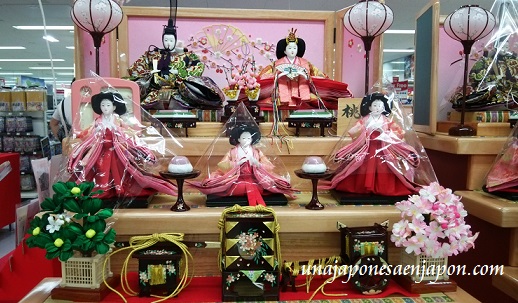 hina-matsuri-festival-de-las-muñecas-dia-de-las-niñas-japon